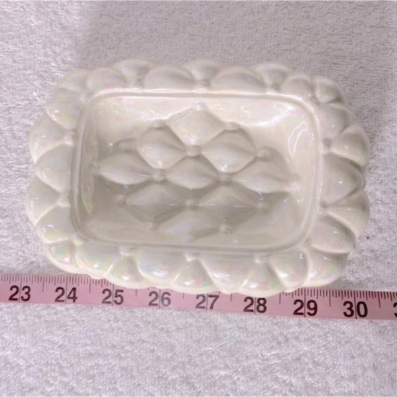 Vintage Arnels Iridescent Ceramic  Quilted Textured Soap Dish - Picture 13 of 13